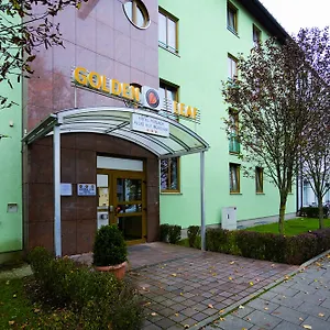 golden-leaf-hotel-perlach-allee-hof.getmunichhotels.com/
